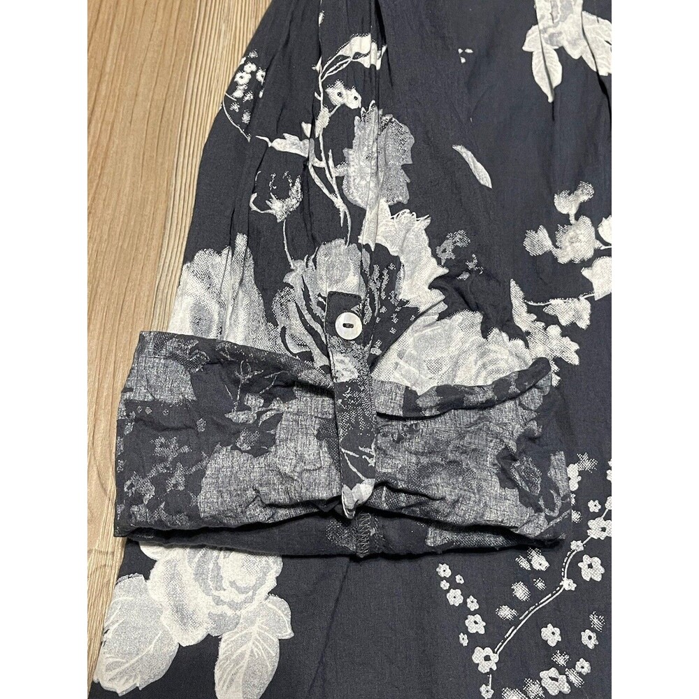 Soft Surroundings Womens Size L Blue Tuberosa Floral Blouse Roll Tab Sleeve - Picture 9 of 10